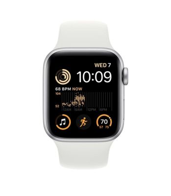 Фото 2 — Apple Watch SE 2022 44 мм Серебристый, спортивный ремешок белого цвета